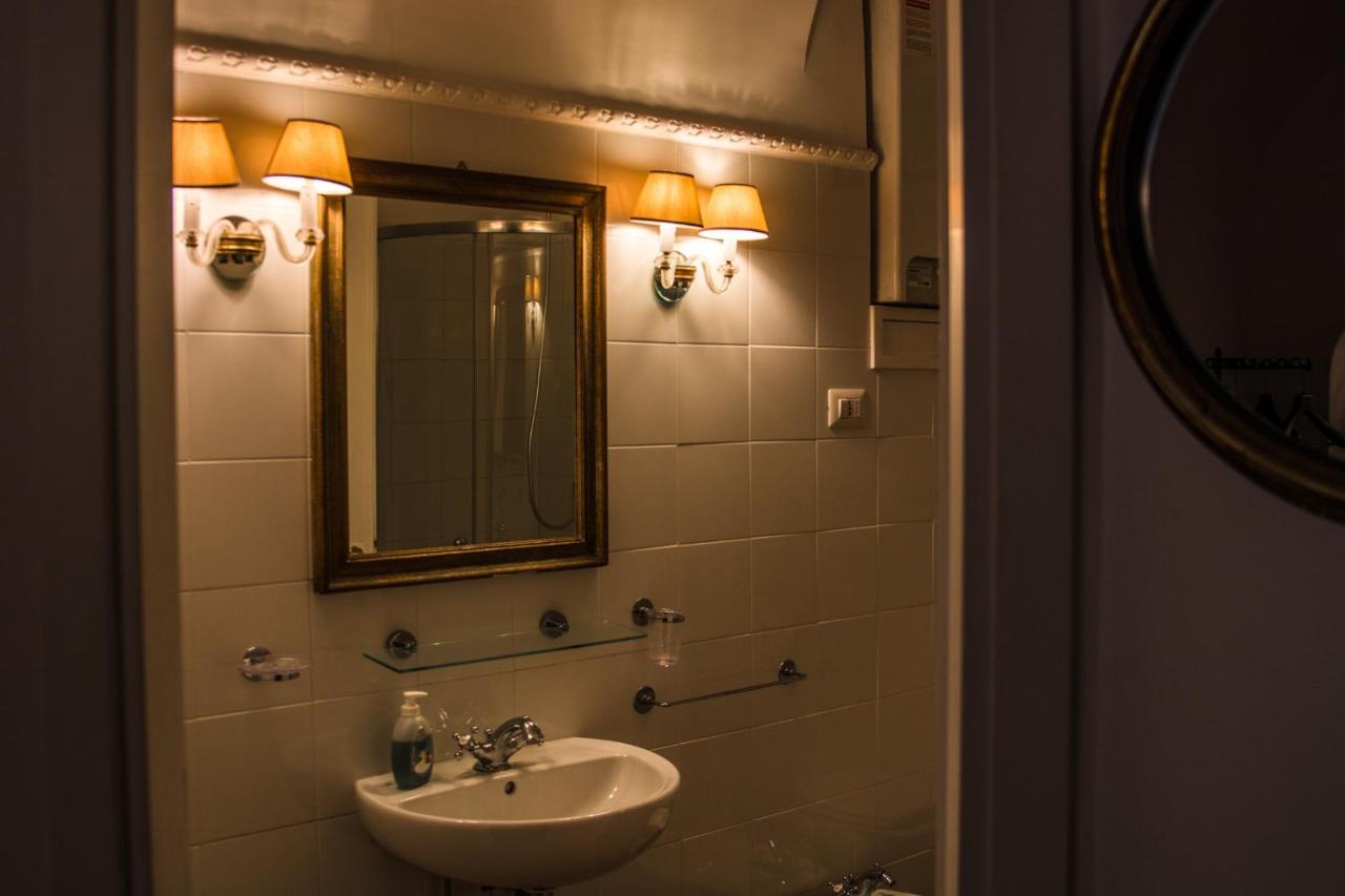 Boschetto 58 Rome Extérieur photo